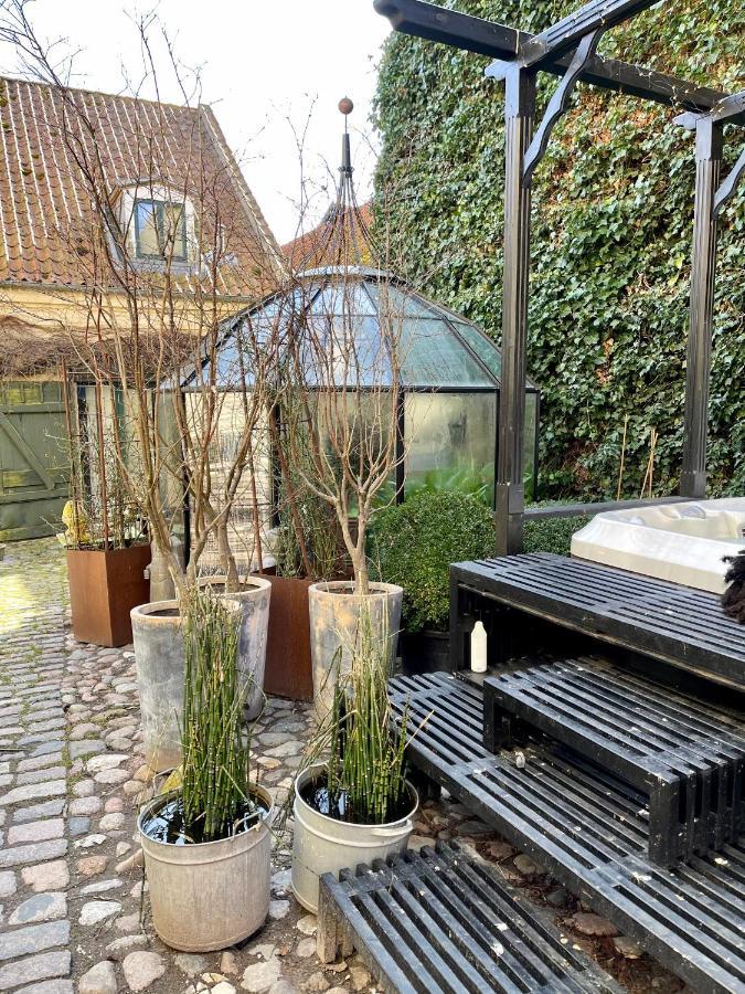 Apothekergaarden Stege B&B ภายนอก รูปภาพ